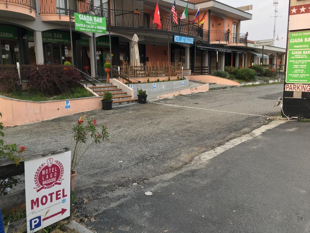 Hotel Lago Maggiore كاستيلّيتّو سوبرا تي المظهر الخارجي الصورة