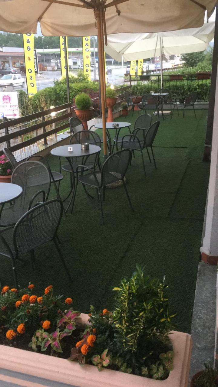 Hotel Lago Maggiore كاستيلّيتّو سوبرا تي المظهر الخارجي الصورة